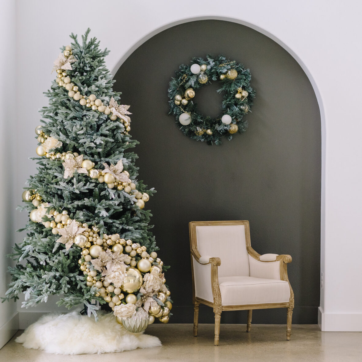Christmas mini session solarium studio setup