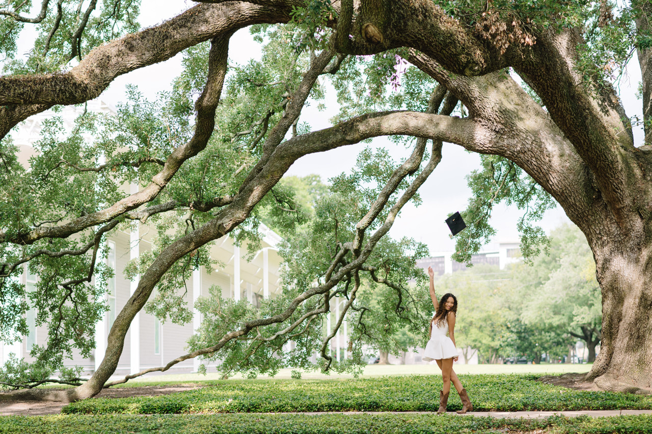 Houston Senior photographer high school seniors photography prom