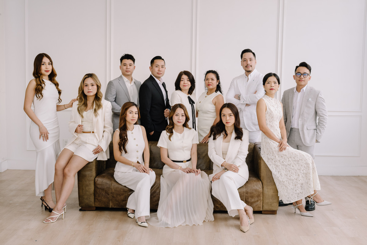 Houston realtor headshot branding team photos group portraits