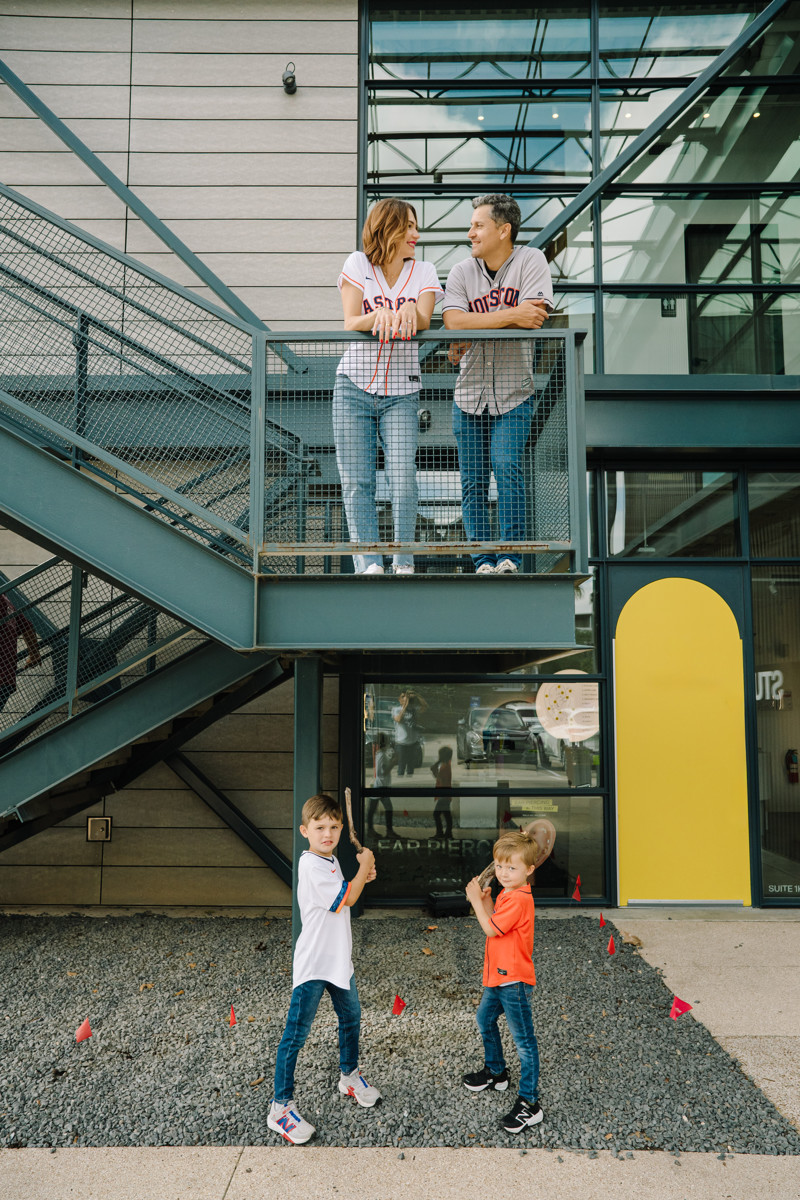 Houston family session lifestyle heights mercantile knportrait.com