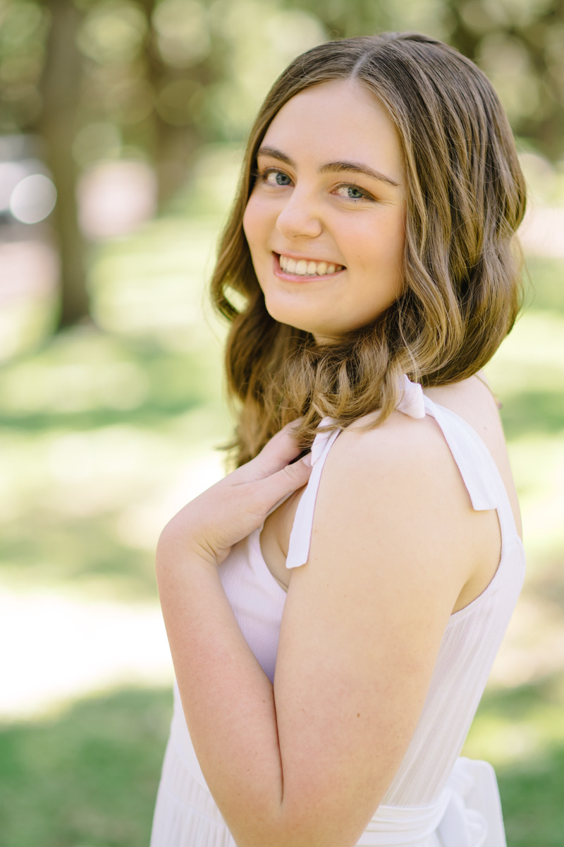 Houston high school senior photographer photo menil museum rice west university photo session