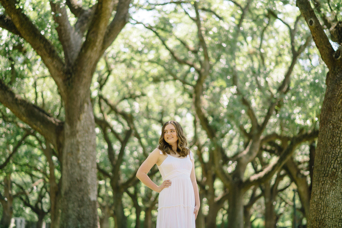 Houston high school senior photographer photo menil museum rice west university photo session