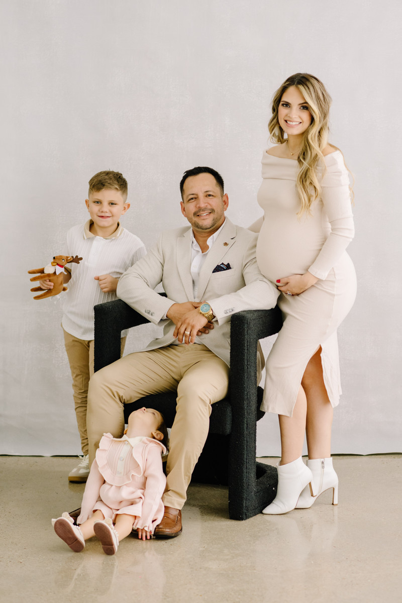 Sugar land family portrait session at Solarium studios Richmond tx family photographer