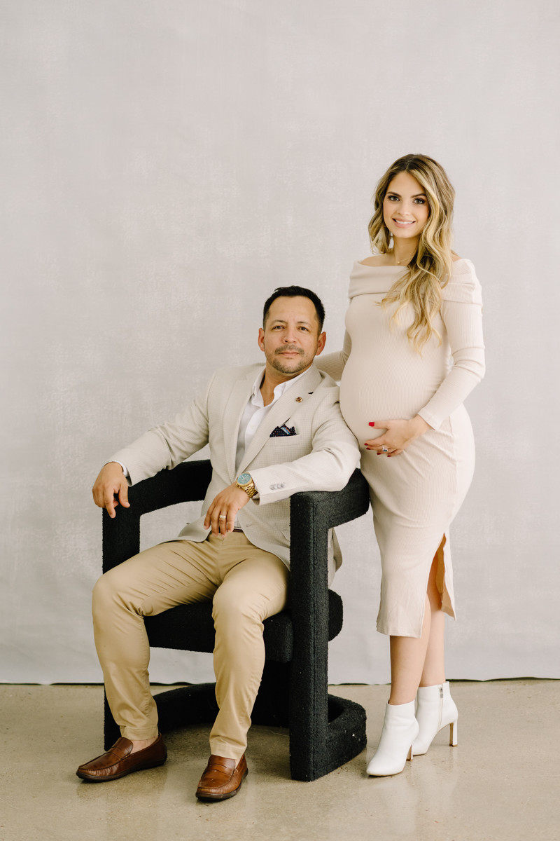 Sugar land family portrait session at Solarium studios Richmond tx family photographer