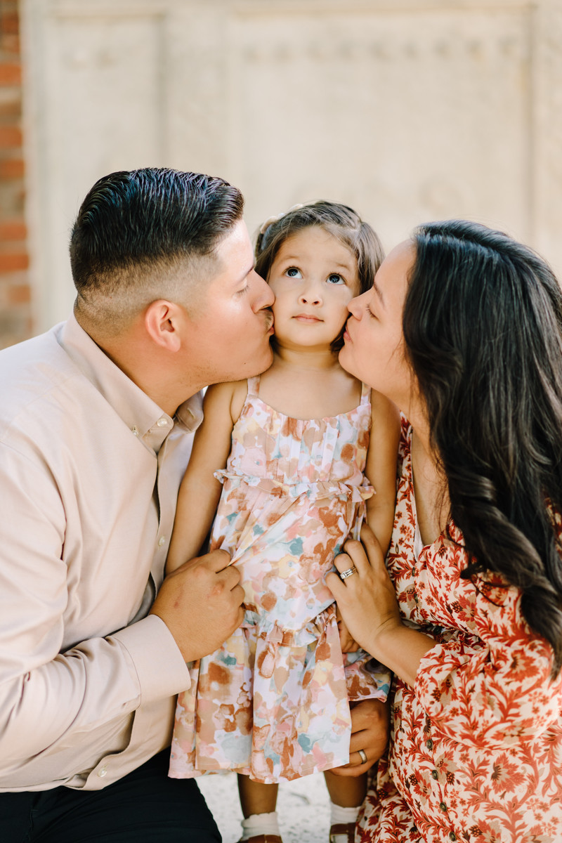 Sugar land family portrait session houston family photographer