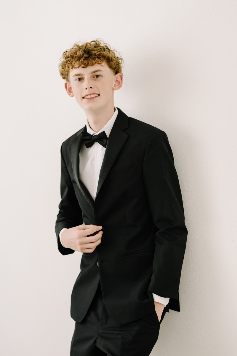 houston senior boy photographer knpotrait photography high school graduation portrait
